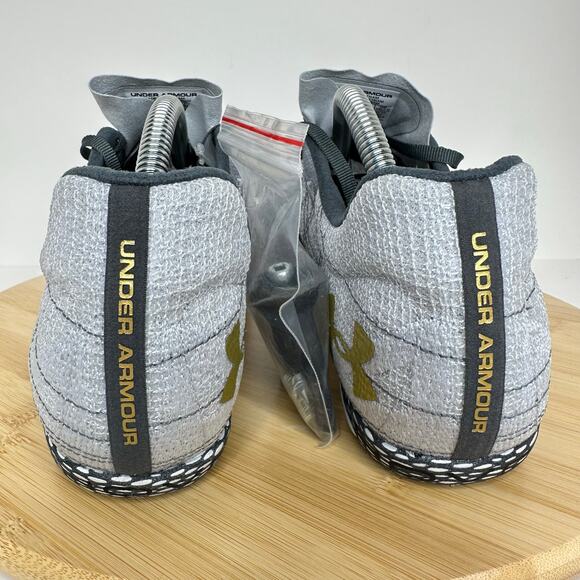 Under Armour HOVR Shakedown Halo Track Cleat Spikes 3022515 Mens Size 12 NWOB - Picture 4 of 7